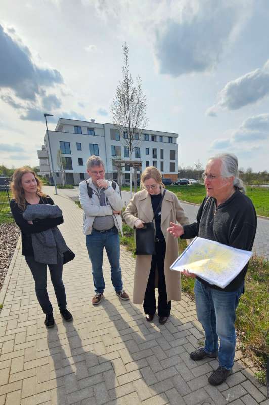 IfR-Regionalgruppenmitglieder und Architekt Wolfgang Chmiel